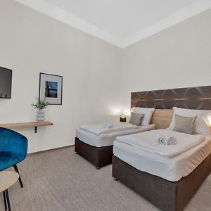 Zimmer mit Queensize-Bett